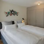 Dd Serviced