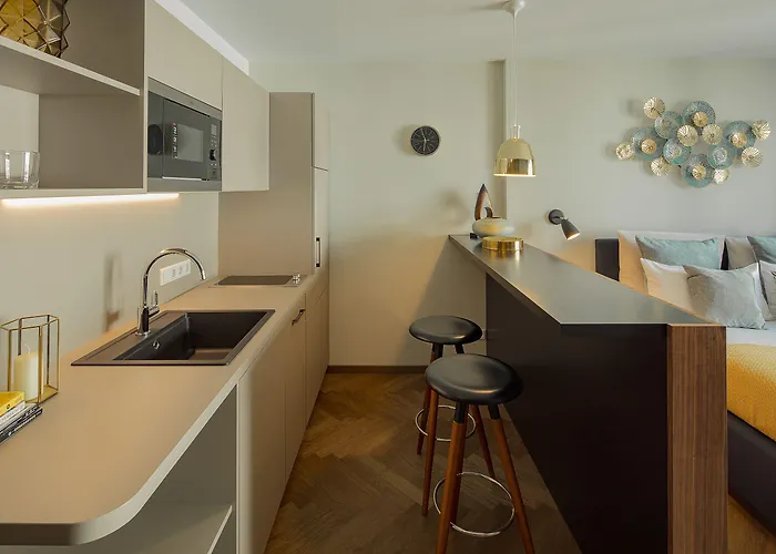 Dd Serviced 4* Münih