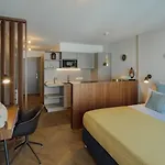Dd Serviced 4*